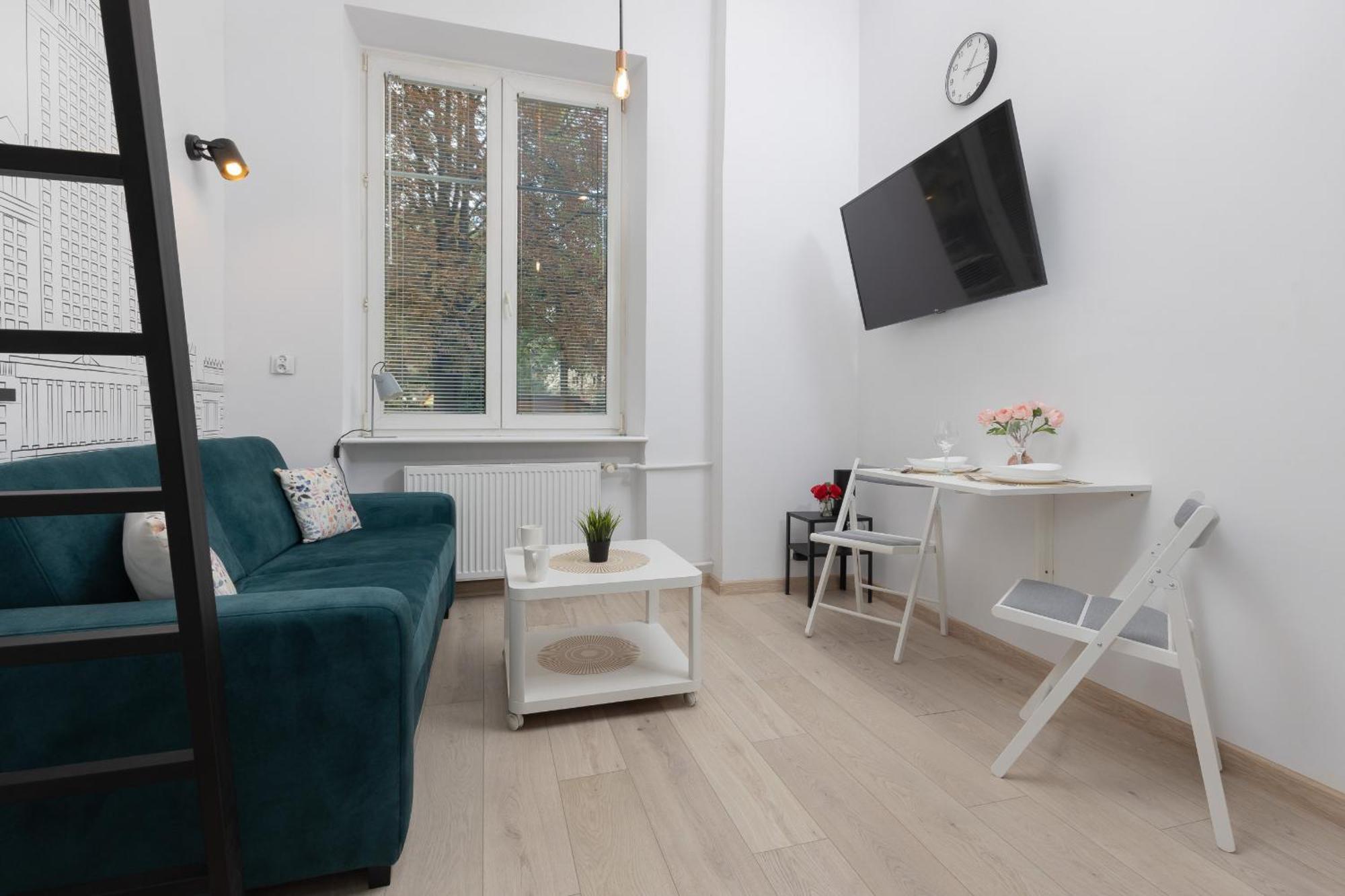 Aleja Wyzwolenia Studio with Mezzanine Warsaw Downtown by Noclegi Renters Luaran gambar